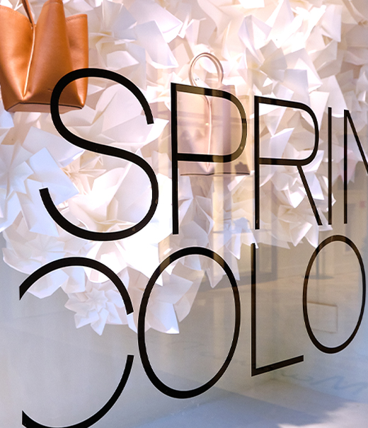 Spring's Window Display | Paper Massimo Dutti