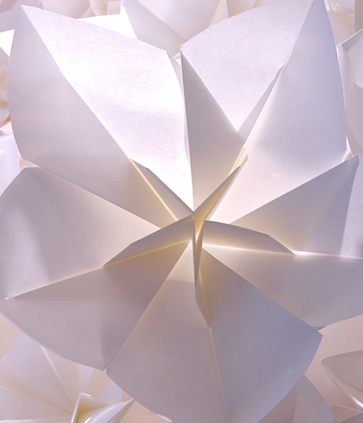 Spring's Window Display | Paper Massimo Dutti