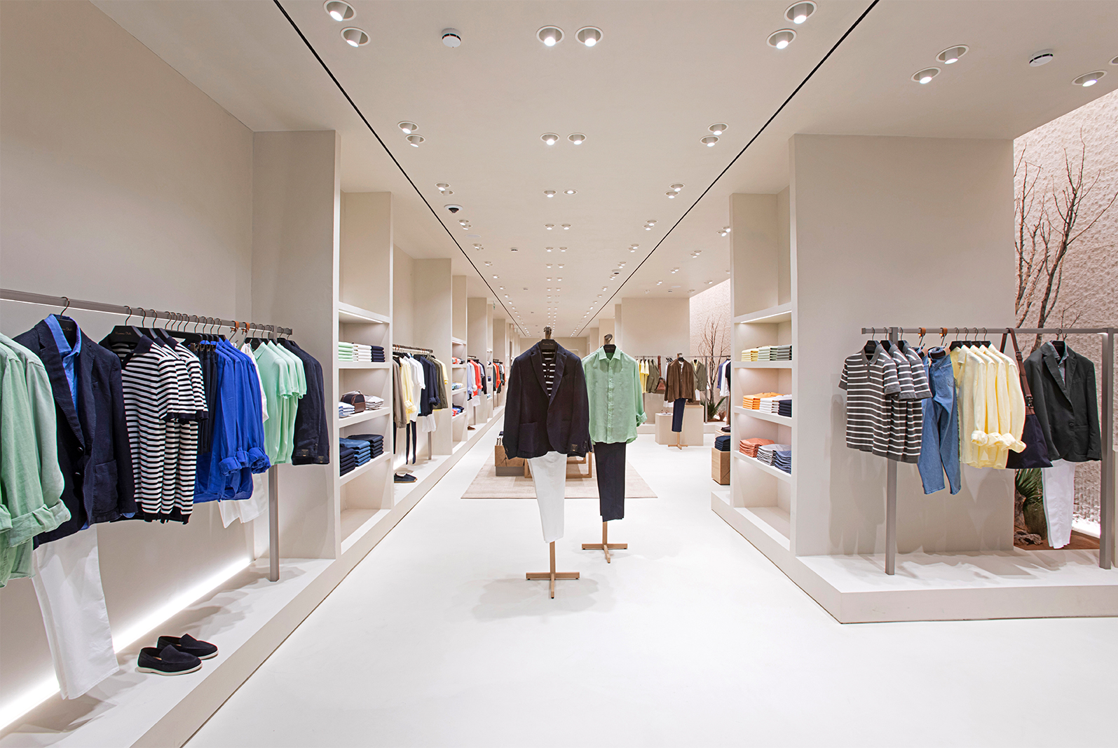 Opening Mexico | Paper by Massimo Dutti