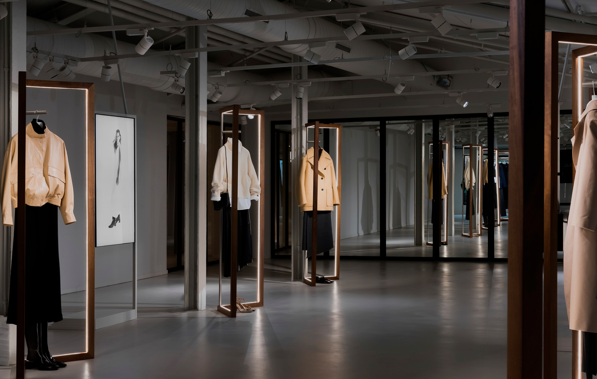 Paper | Massimo Dutti