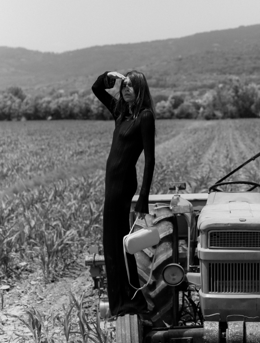 Worn by: Maja Weyhe | Paper