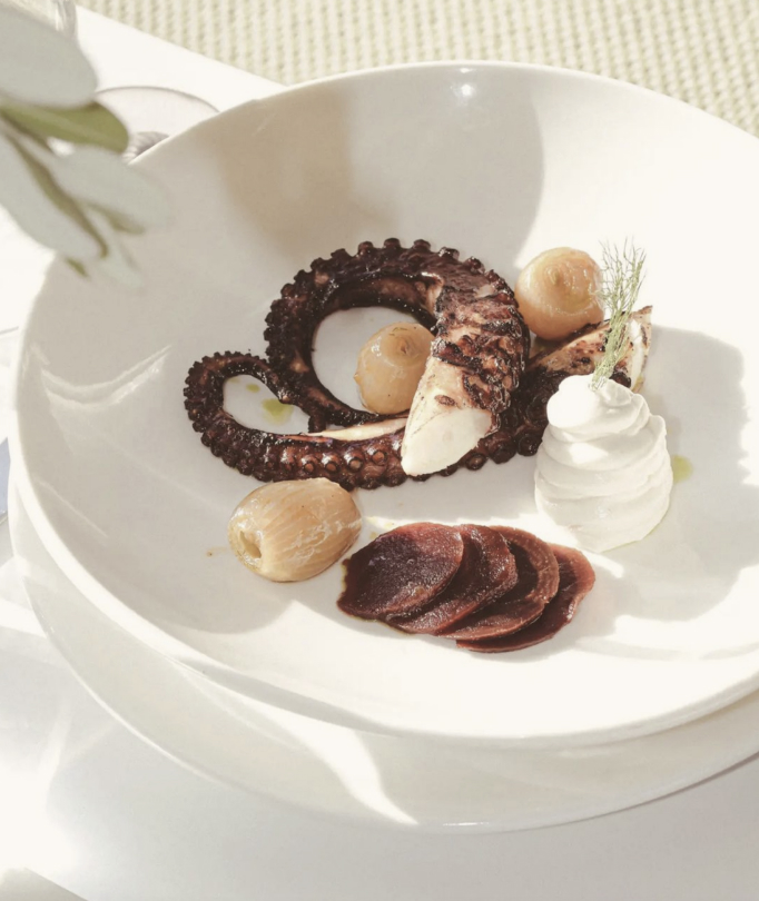 The Paper Editor’s Guide to Mykonos