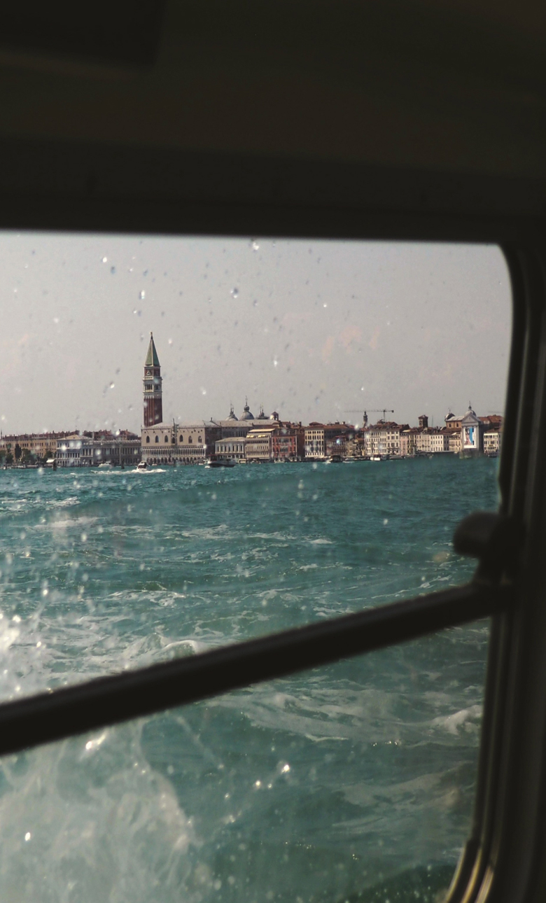 Paper | Massimo Dutti