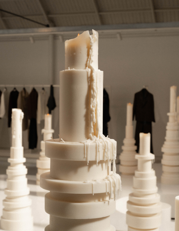 Hèléne Del Marmol. Paris