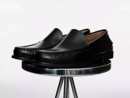 Antique-finish leather loafers