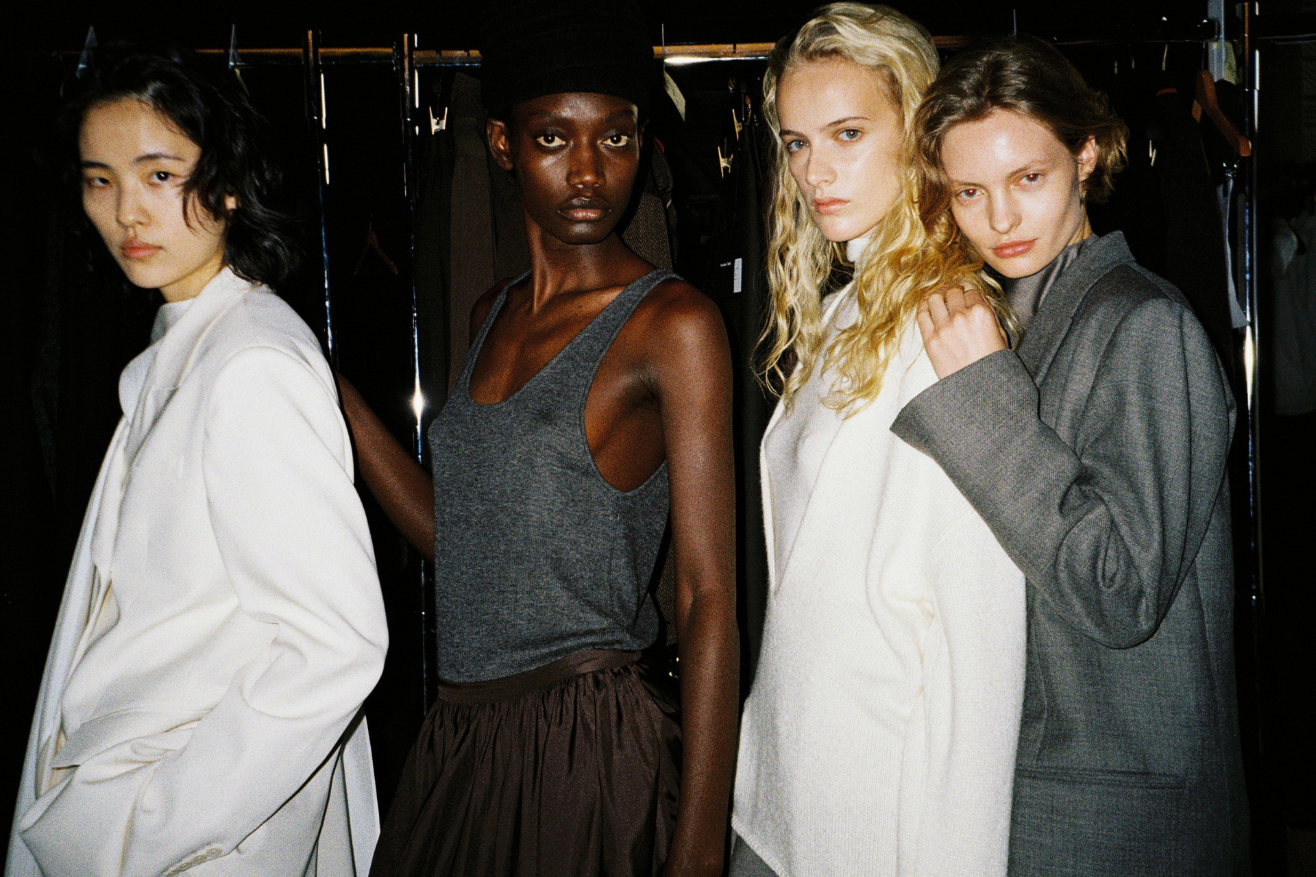 Paper | Massimo Dutti